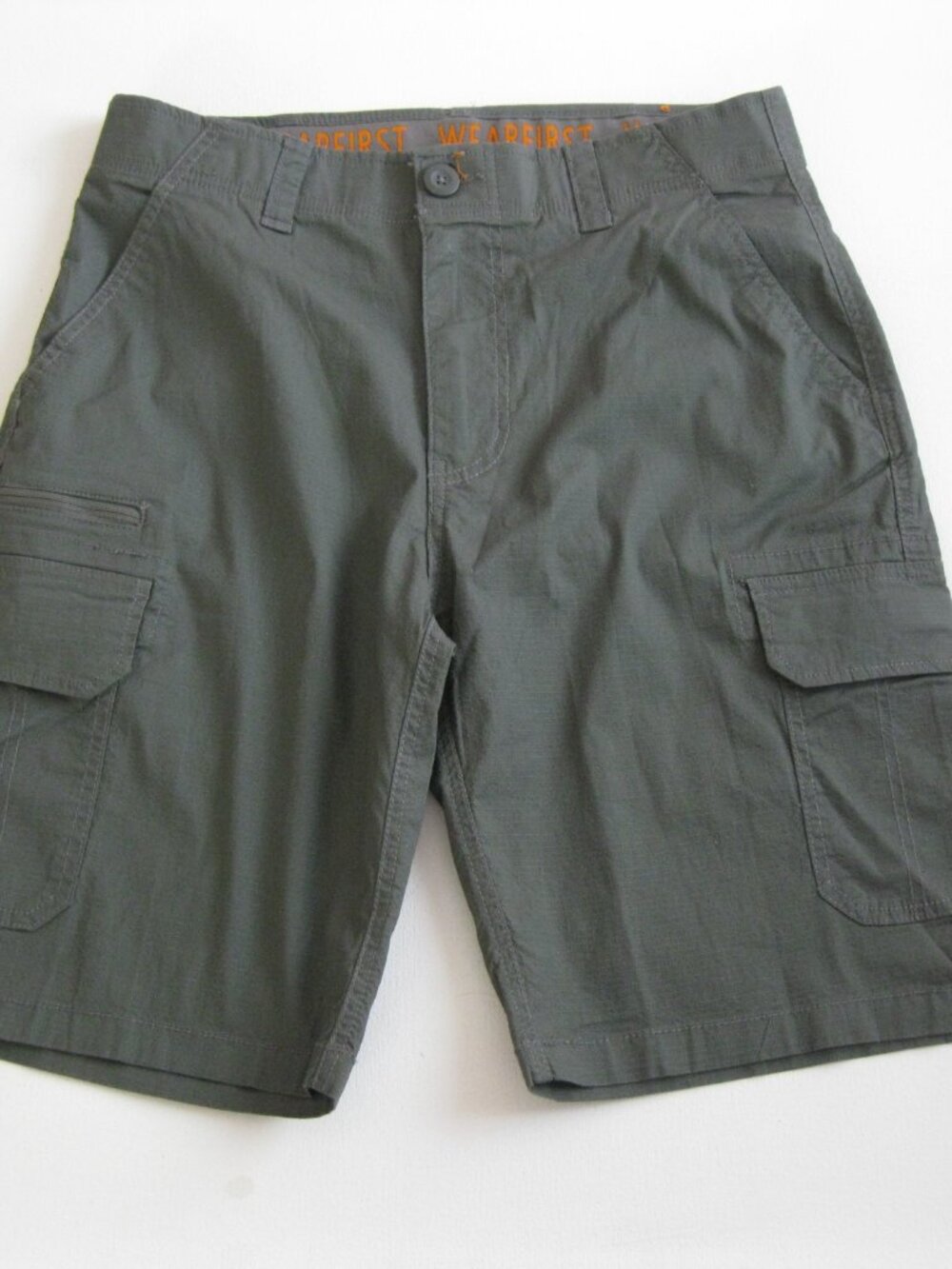 WEARFIRST Men's Cargo Shorts with multiple Pockets Stretch Comfort green 32-1690